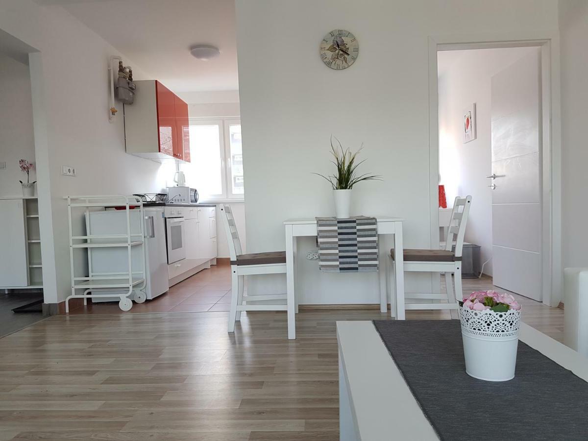 Apartment Alex Miramare Záhřeb Exteriér fotografie